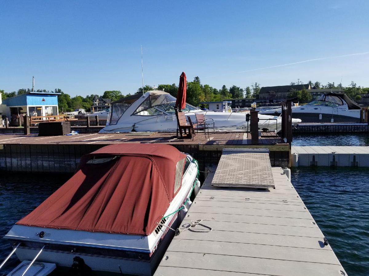 Hills Motor Court & Marina Motel Alexandria Bay Exterior foto