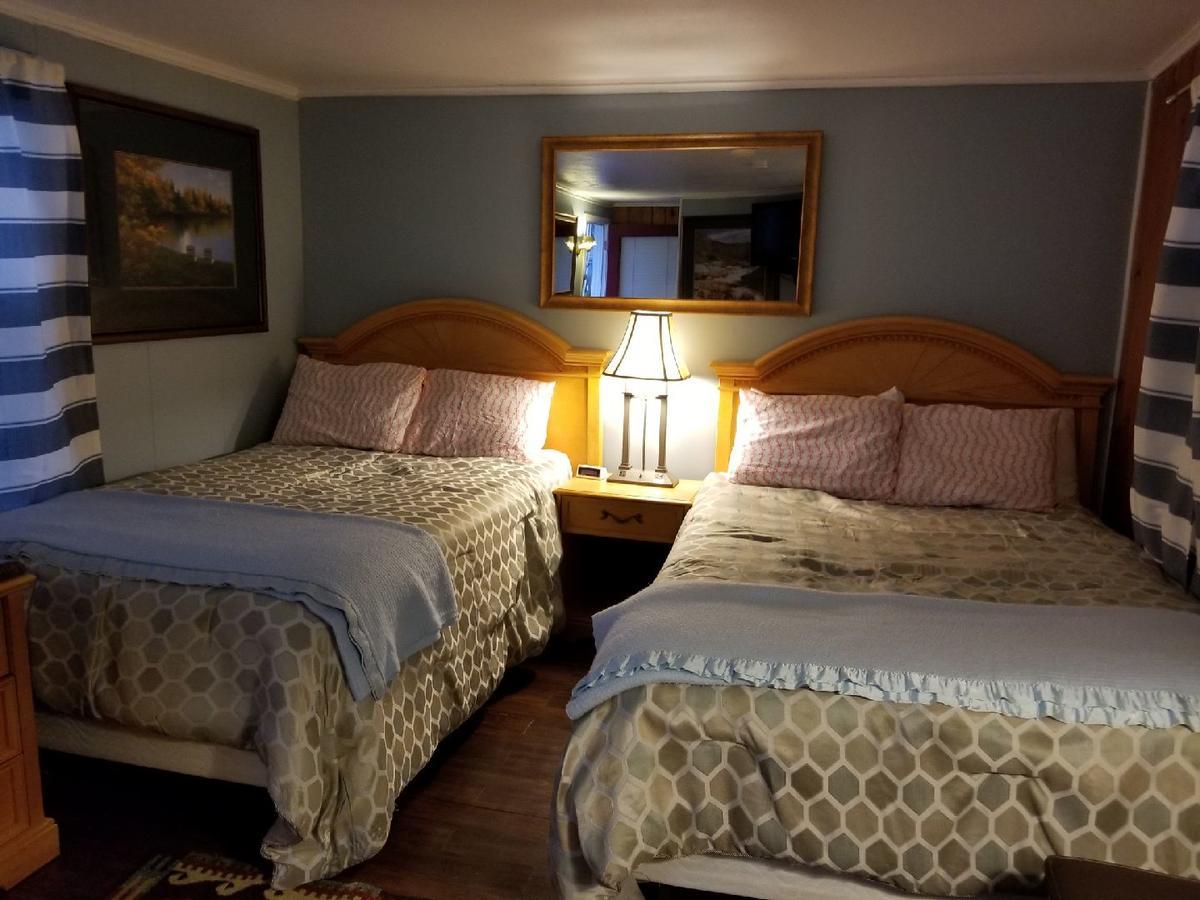 Hills Motor Court & Marina Motel Alexandria Bay Exterior foto